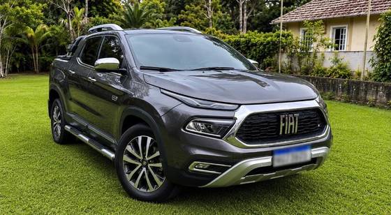 FIAT TORO 2.0 16V TURBO DIESEL RANCH 4WD AT9